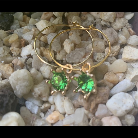 Gold hoops with green star crystal charm. - Picture 1 of 1